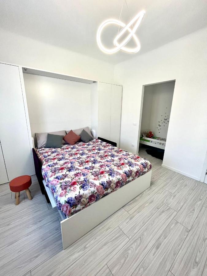 Marghespace Zona Stazione Centrale Appartamento Con Letto Matrimoniale E Bagno Milano Exteriör bild